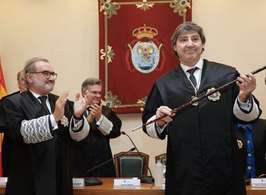 El Colegio de Abogados de Sevilla apuesta por unos honorarios justos