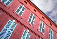 Un magistrado del Tribunal Supremo pide una reforma legal «urgente» ante las «okupaciones» de viviendas