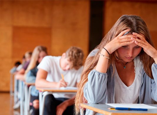 Denegada la medida cautelar solicitada por una alumna de la PAU que pretendía la repetición del examen de Biología porque contenía un error en un enunciado