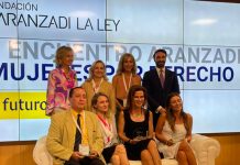 ‘Mujeres por Derecho’ reconoce la labor de las abogadas ucranianas y reclama avances hacia la igualdad real en la profesión