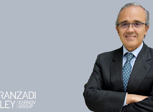 Vicente Sánchez Velasco, CEO de Aranzadi LA LEY, nombrado presidente de honor de AMEE