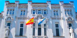 El TSXG declara improcedente el despido de un camarero en A Coruña a los 40 minutos de presentar su baja