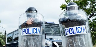 Denegada la indemnización por residencia a un policía nacional al suspenderse la asistencia presencial al curso de ascenso