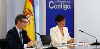 El Gobierno recurre ante el TC la Ley de Litoral de Galicia