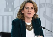 España adapta el comercio de derechos de emisión de CO2 a la UE: se acaba la gratuidad y entran los barcos