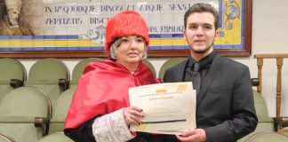 La Universidad de León entrega a Alejandro Díez Gutiérrez el ‘VIII Premio Aranzadi Unión Europea’