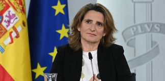 El Gobierno equipara las condiciones laborales de bomberos forestales y agentes forestales y medioambientales en todo el territorio