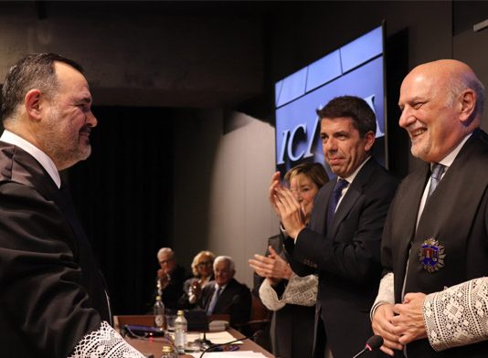Ignacio Gally toma posesión como nuevo decano del Colegio de la Abogacía de Alicante