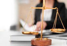 Bolaños dice que regularizar a los jueces sustitutos es una «obligación» que impone la UE bajo amenaza de sanción