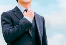 ¿La empresa puede exigir el uso de corbata durante todo el año, incluidos los meses de verano?