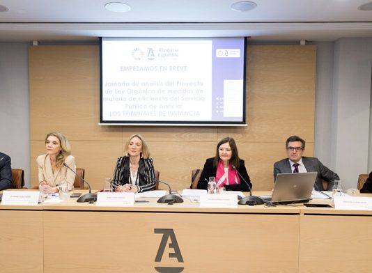 La abogacía defiende una justicia de proximidad sin renunciar a la especialización