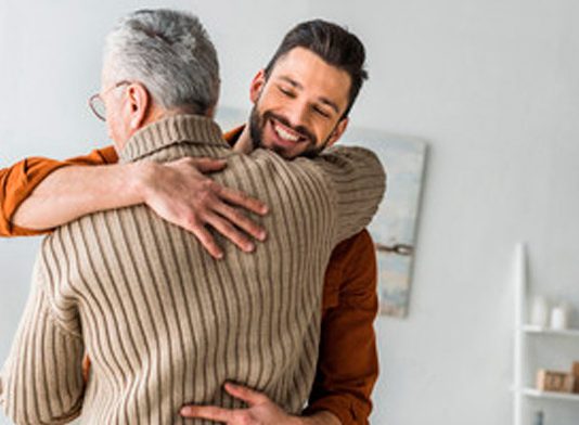 El TSJ de Andalucía reconoce una indemnización a un jubilado por discriminación de género tras las negativa del INSS al complemento por maternidad