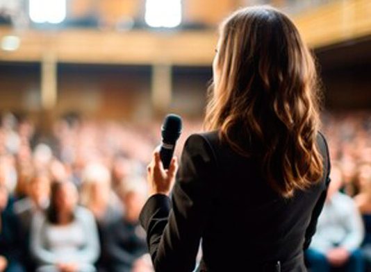 La Ley de Paridad entrará en vigor este 22 de agosto y se aplicará a las empresas del IBEX en 2025