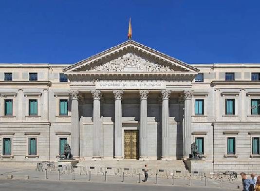 Aprobada definitivamente la Ley Orgánica del Derecho de Defensa