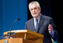 El Constitucional exonera al expresidente andaluz José Antonio Griñán toda la malversación de los ‘ERE’