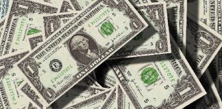 Condenado a dos años de prisión por estafar a un hombre tras hacerle creer que era beneficiario de una herencia de 9,3 millones de dólares