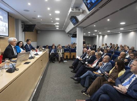 El Consejo de la Abogacía se dota de una comisión para abordar la previsión social de los profesionales y de otra para potenciar la mediación