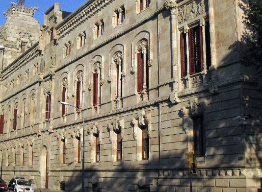 El TSJC ordena a una escuela del Garraf (Barcelona) impartir asignaturas «principales» en castellano