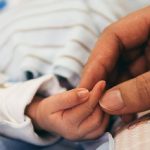 Indemnizan a unos padres con 1.250.000 euros por «deficiencias médicas» en el parto de su bebé