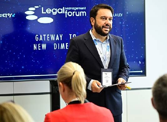 Inteligencia artificial y gestión de datos: temas clave en la primera jornada del Legal Management Forum