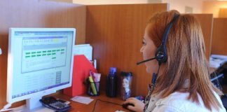 El Tribunal Supremo anula una cláusula tipo para teleoperadores que permitía extinguir el contrato sin indemnización a quien no alcanzara el 75% de la media de producción mensual