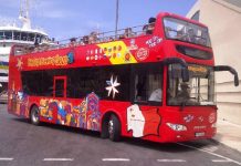 El Supremo fija que el servicio de los autobuses turísticos está sujeto a la autorización de los ayuntamientos