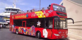 El Supremo fija que el servicio de los autobuses turísticos está sujeto a la autorización de los ayuntamientos