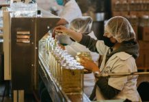 Ratifican conceder la incapacidad total a una operaria de fábrica con fibromialgia, dolores articulares y trastorno ansioso depresivo por ser “absolutamente incompatible” con la exigencia psicofísica de su trabajo