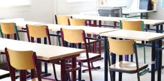 La Xunta, condenada a pagar casi 45.000 euros a un profesor interino cesado por no superar el proceso de estabilización