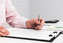 Notas sobre la subsanación de defectos por parte de los licitadores en la contratación pública, mención a la equivocación en los sobres