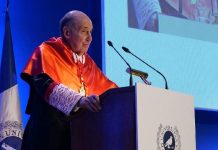 Miquel Roca Junyent, doctor honoris causa de la Universidad de Málaga