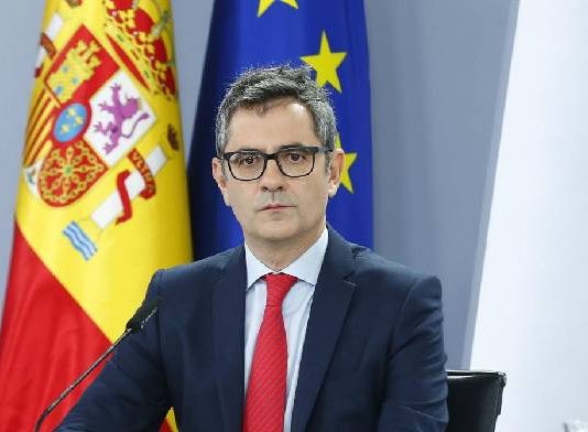 El juez del ‘caso Begoña Gómez’ pide al Supremo que investigue a Bolaños por malversación y falso testimonio