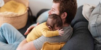 ¿Es válido que un trabajador solicite una reducción de jornada por cuidado de menor ante la comunicación de su despido?