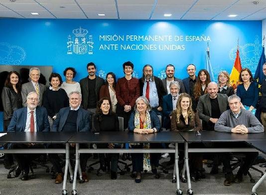 El Gobierno impulsa un nuevo Reglamento para la ciudadanía española en el exterior con el foco puesto en el retorno y en la cercanía