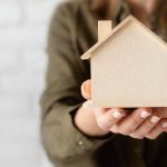 Dónde te casaste puede condicionar la compra de tu vivienda en España