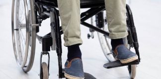 Conceden a una mujer la prestación por cuidados de su hijo con una discapacidad del 93%