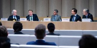 La Cátedra Pérez-Llorca/IE analiza los retos y oportunidades para revitalizar el mercado de capitales en España