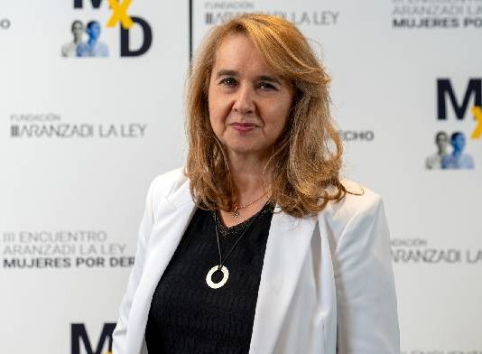 ¿Puede influir el género en los algoritmos de inteligencia artificial?