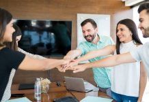 El asesor de empresas, ese trabajador esencial del que no hay que olvidarse