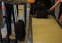 El TSXG condena a la Policía a indemnizar a un agente lesionado durante una intervención en el aeropuerto de El Prat