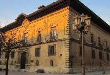 El TSJ de Asturias ratifica la prisión de tres años y medio a la administradora de una empresa que estafó más de 76.000 euros a otras mercantiles con operaciones de compraventa