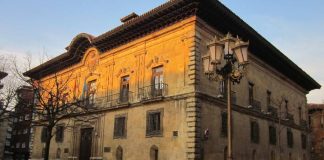 El TSJ de Asturias ratifica la prisión de tres años y medio a la administradora de una empresa que estafó más de 76.000 euros a otras mercantiles con operaciones de compraventa