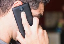 Un acusado de amenazar a una jueza de Vigo dice que la llamada la realizó otra persona con inteligencia artificial