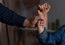 El fiscal de Galicia ante el aumento un 17% de casos de violencia de género: «Hay que dejar de normalizar el machismo»