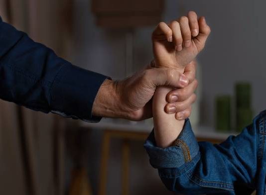 Los Juzgados de Violencia sobre la Mujer registraron durante los meses de verano de este año una media de 579 denuncias al día