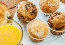 El Gobierno prohíbe por ley servir bebidas azucaradas y bollería en los comedores escolares