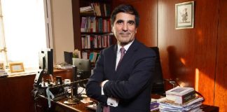 Antonio del Moral, Premio ‘Puñetas de Oro’ de ACIJUR, y la deshonra en el orden del Derecho Internacional, Premio ‘Vete a Hacer Puñetas’