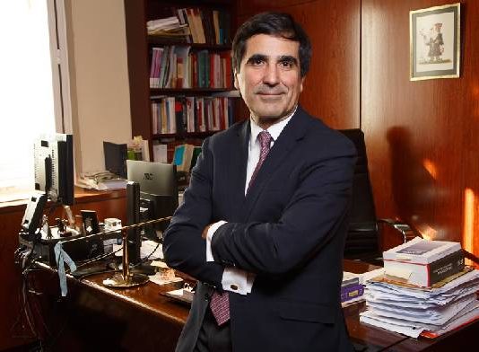 Antonio del Moral, Premio ‘Puñetas de Oro’ de ACIJUR, y la deshonra en el orden del Derecho Internacional, Premio ‘Vete a Hacer Puñetas’
