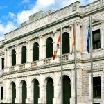 Condenada a dos años de prisión una asesora jurídica por estafar a inmigrantes con la tramitación de papeles