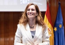 Sanidad retoma en septiembre la Ley de Universalidad y la de Alcohol y Menores, y pondrá en marcha ‘Tardes Con Plan’